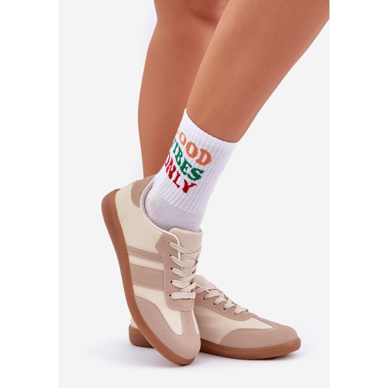 Sneaker da donna bassa con beige in pelle ecologica 1