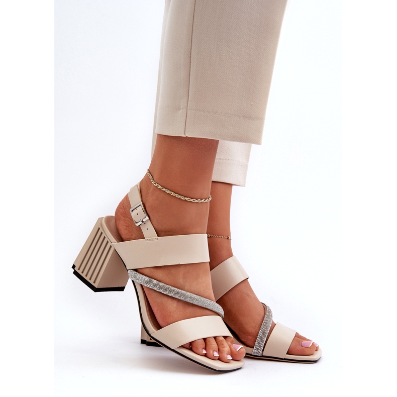 S.Barski Eleganti sandali femminili sul post Beige MR38-549 3