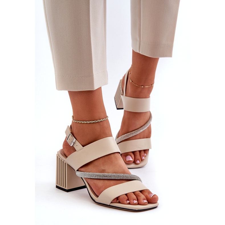 S.Barski Eleganti sandali femminili sul post Beige MR38-549 5