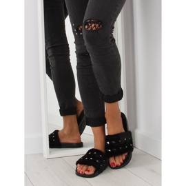 Ciabatte nere con pelliccia e borchie nere nero 2