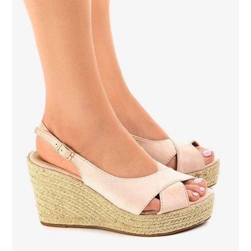 Stivali scamosciati per la primavera, scarpe col tacco da donna beige 1