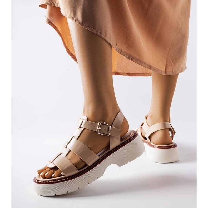Scarpe sportive da donna nere con suola beige nero 2