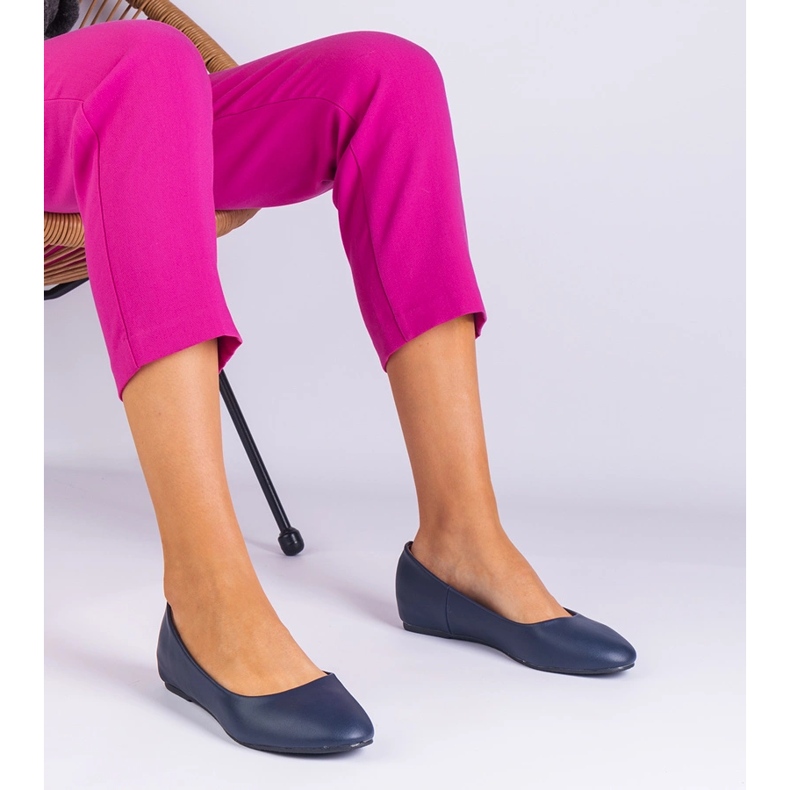 Navy Ballerinas su un cuneo nascosto di Eco -leather blu 1