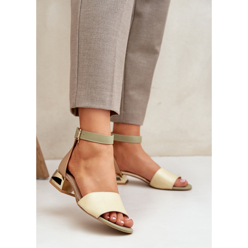Sandali in pelle su tacchi dorati Laura Messi 2143 Beige 2
