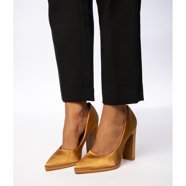 Pompe da donna a cammello da donna 1