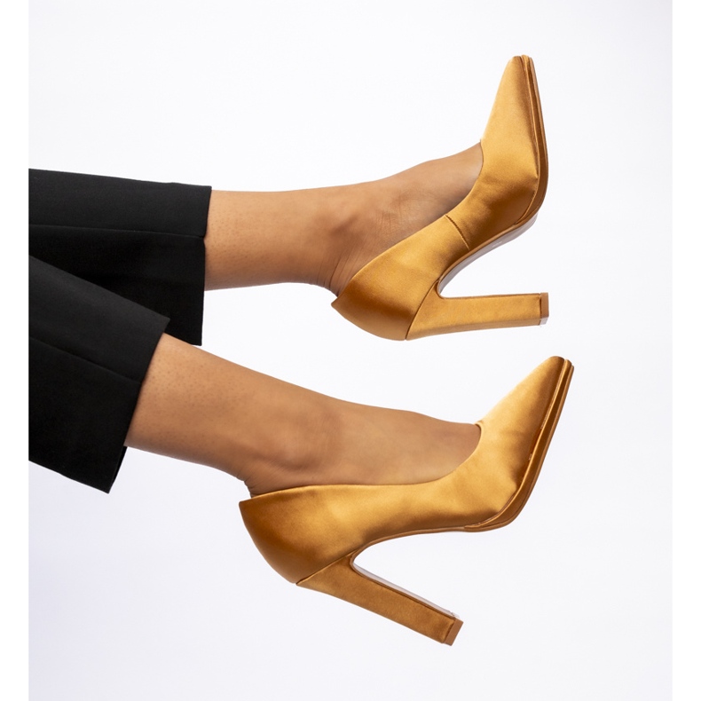 Pompe da donna a cammello da donna 2