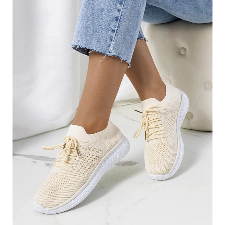 Sneakers sportive beige di Michael 1