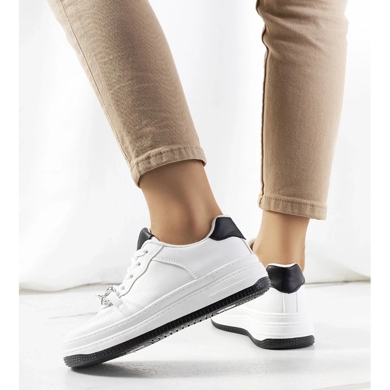 D/GMR Sneakers bianche con catena di Maring bianca 1