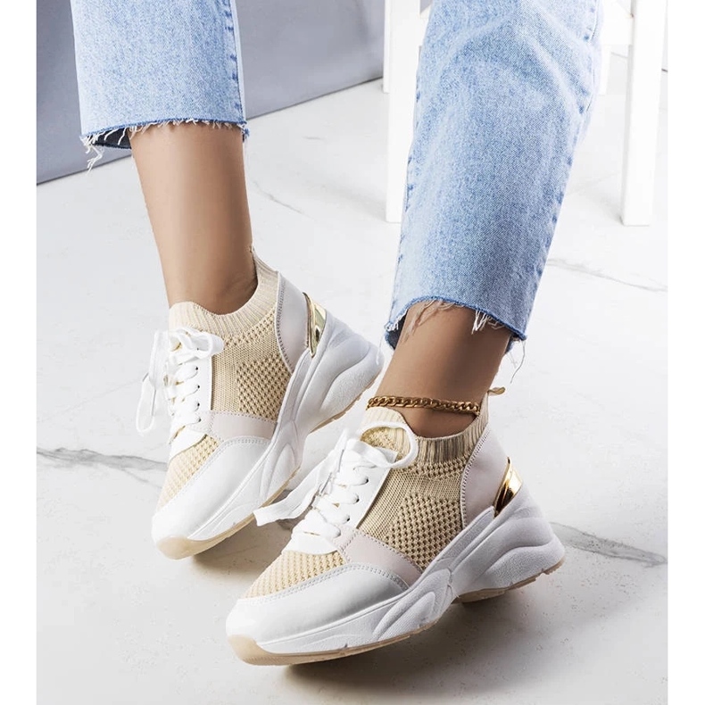 D/GMR Sneaker beige con zeppa di Ann 2