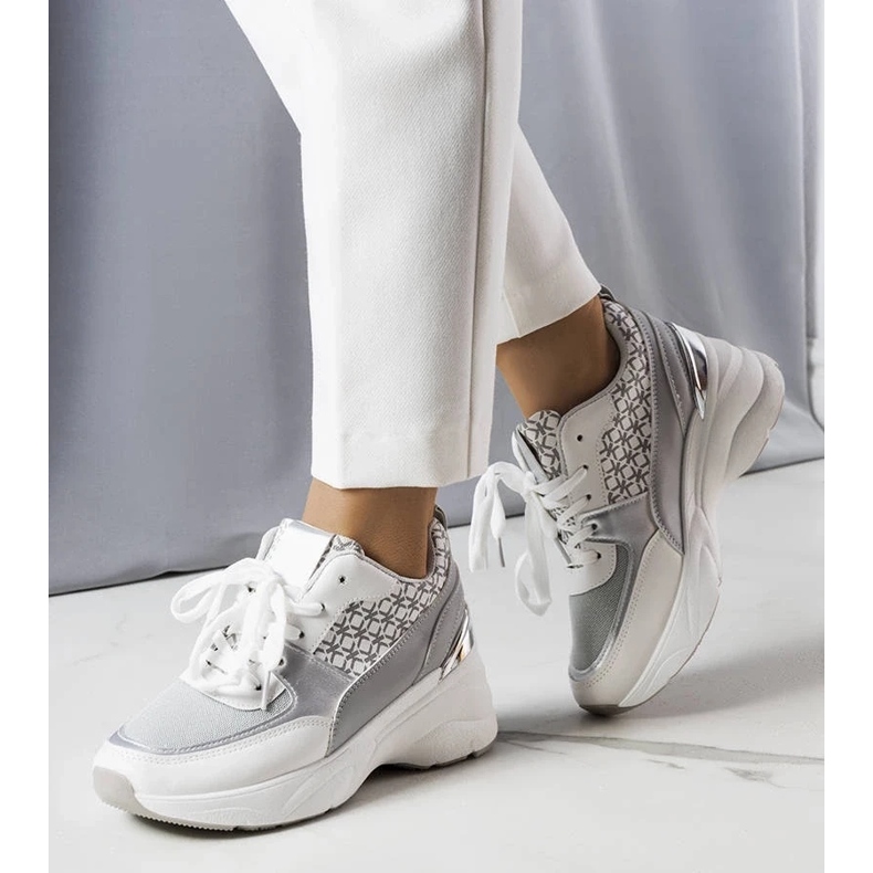 D/GMR Sneakers grigie decorate con il monogramma Lora grigio 1