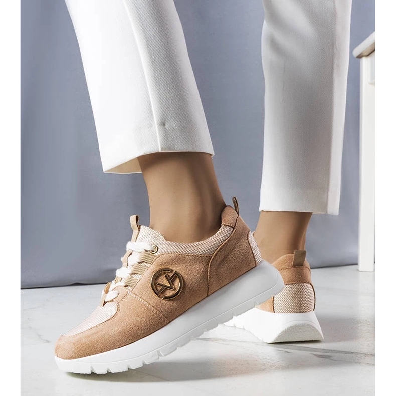 D/GMR Sneaker beige con plateau di Kristine 2