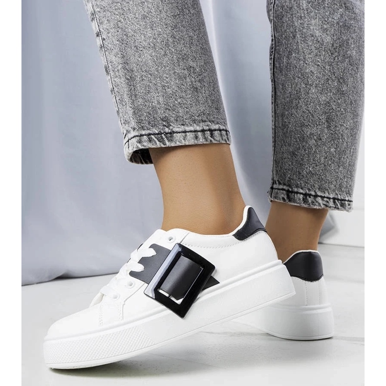 D/GMR Sneakers bianche decorate con una fibbia Toni nera bianco 2