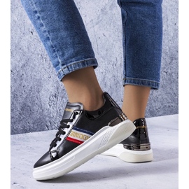 D/GMR Scarpe nere con inserti laccati di Annot bianco 2