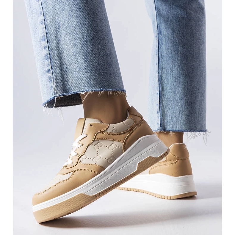 D/GMR Sneakers beige decorate con goffratura Paré 1