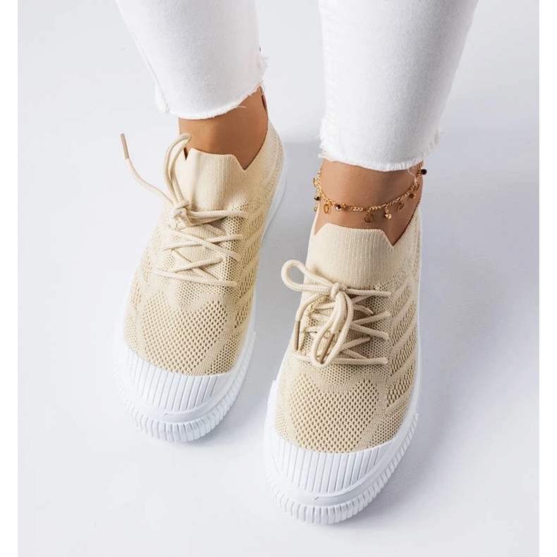 D/GMR Sneakers beige realizzate in tessuto elasticizzato di Polaire 2