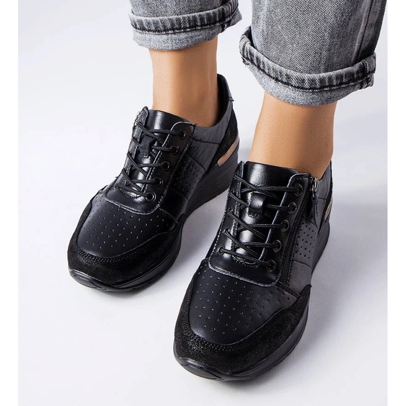D/GMR Scarpa Jazzar in pelle nera traforata nero 2