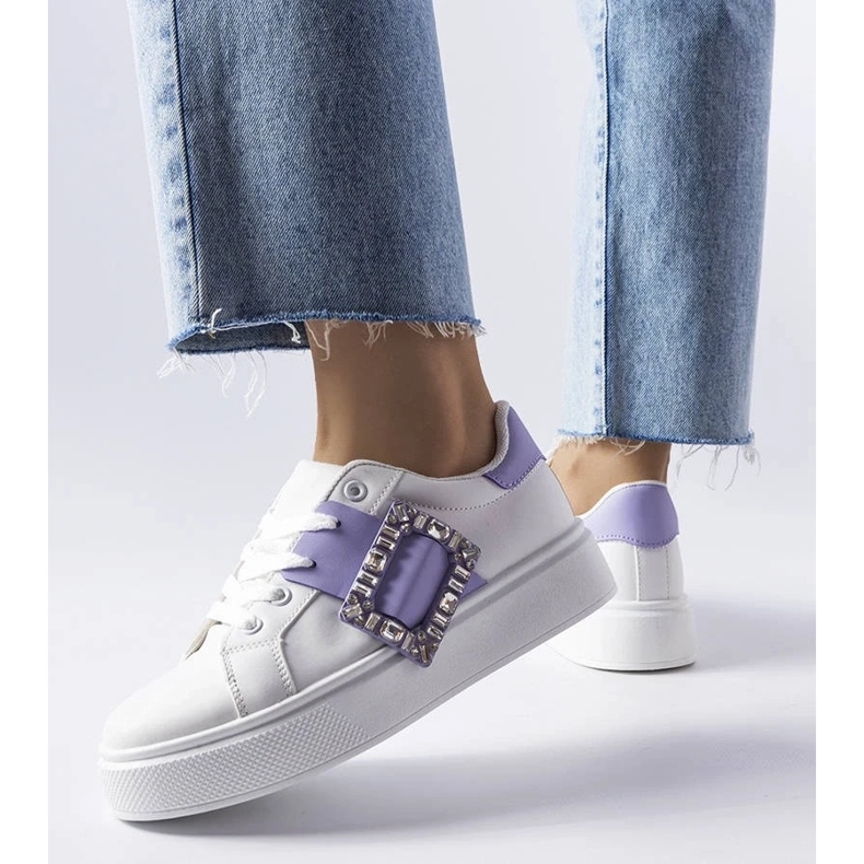 D/GMR Sneakers bianche decorate con una fibbia Ike viola bianca 2
