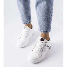 D/GMR Sneakers bianche decorate con strass Xarles 1