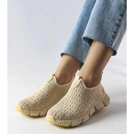 D/GMR Sneaker slip-on sportive beige chiaro di Obenor 2