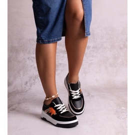 D/GMR Sneaker in ecopelle scamosciata di colore nero di Kollins 1
