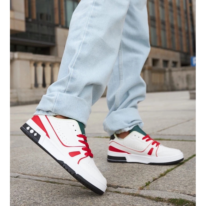 D/GMR Le scarpe bianche e rosse di Archie con la linguetta verde bianca 1