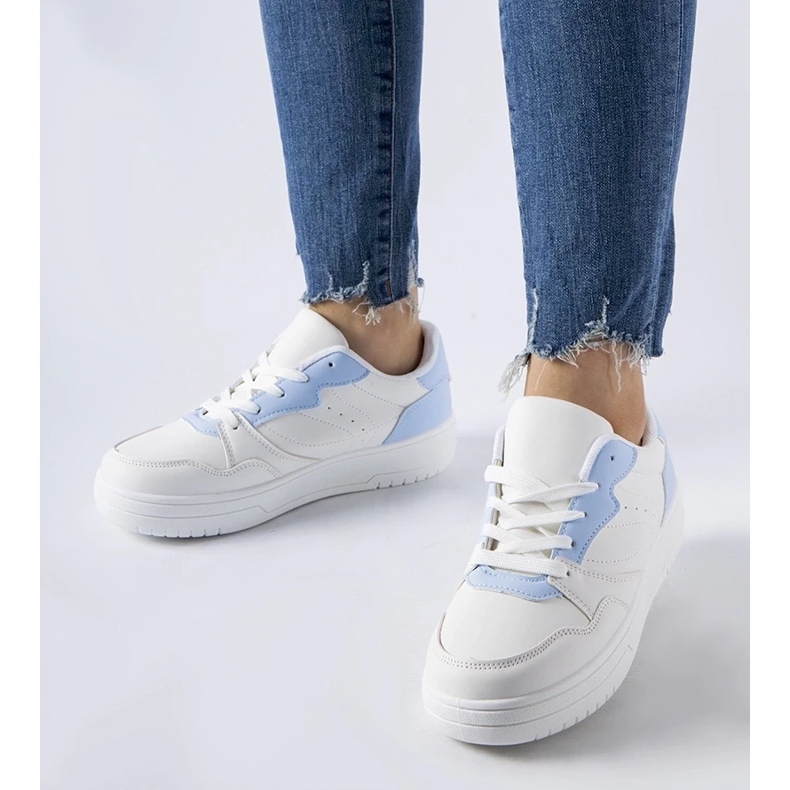 D/GMR Scarpe da ginnastica bianche con accenti blu di Fournie bianco 1