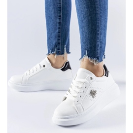 D/GMR Sneakers bianche con applicazione Fairfax in zirconi bianca 2
