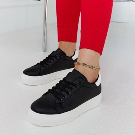 D/GMR Sneakers in bianco e nero su una sola suola ruta 1