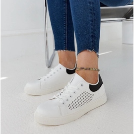 D/GMR Sneaker Semhar bianche traforate bianco 1