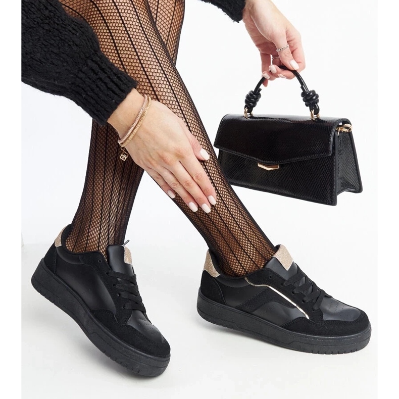 D/GMR Scarpe da ginnastica Walda nere con plateau nero 2