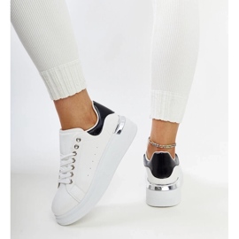 D/GMR Scarpe sportive bianche con inserto Meriana nera bianca 2
