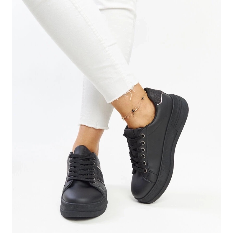 D/GMR Sneaker nere con spessa suola Finestra nero 2