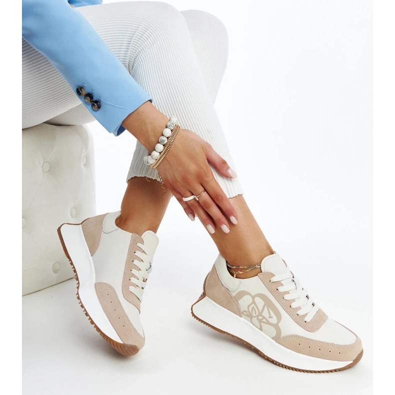 Sneaker in pelle bianca e beige Salimah 1