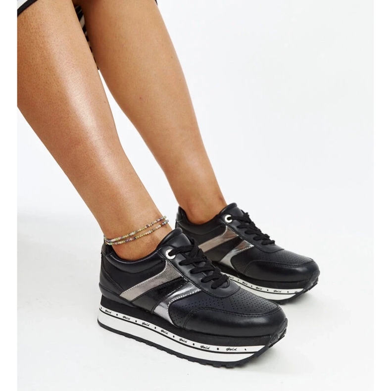 Sneaker nere sulla suola alta di Mehari nero 1