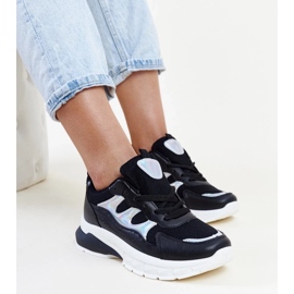 Sneakers nere con suola spessa Matea nero 2