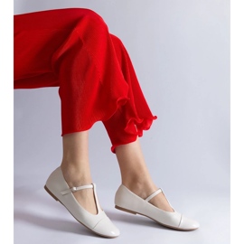 D/CEO Ballerine bianche con punta in vernice, chiuse con fibbia Gloriana bianco 2