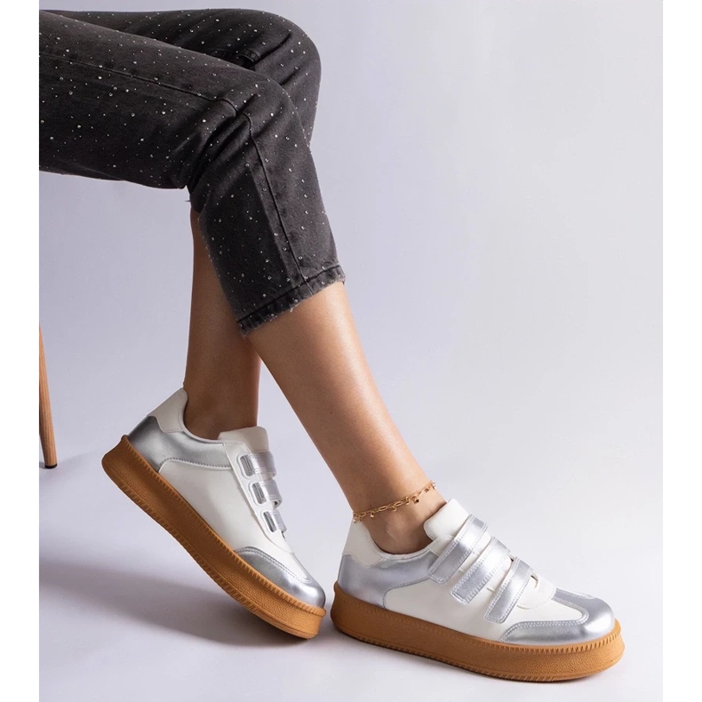 D/CEO Sneakers Mena argento con chiusura in velcro d'argento 1