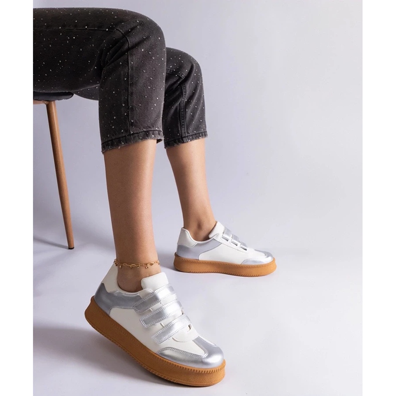 D/CEO Sneakers Mena argento con chiusura in velcro 2