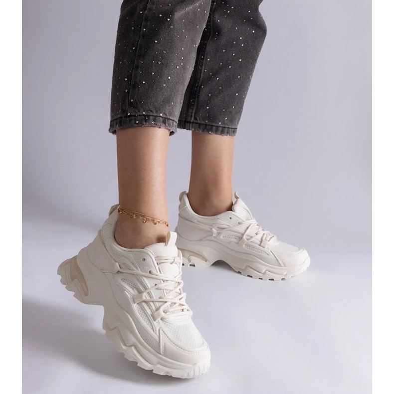 D/CEO Sneaker sportive beige con massiccia suola Roxana 2