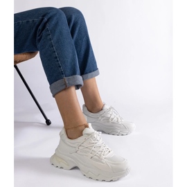 D/CEO Sneaker sportive bianche con massiccia suola Roxana bianco 1