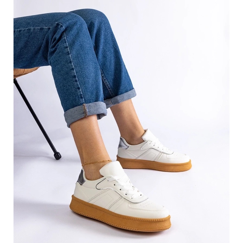 D/CEO Sneakers bianche stringate sulla piattaforma Felicita bianco 1