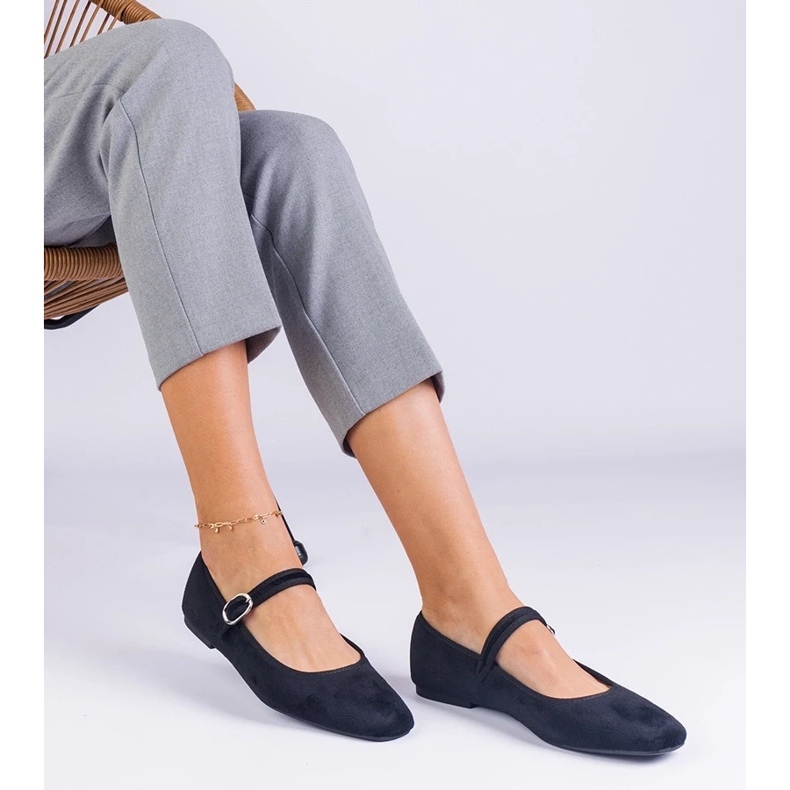 D/CEO Ballerine nere con una fascia elastica e un naso quadrato di avina nero 2