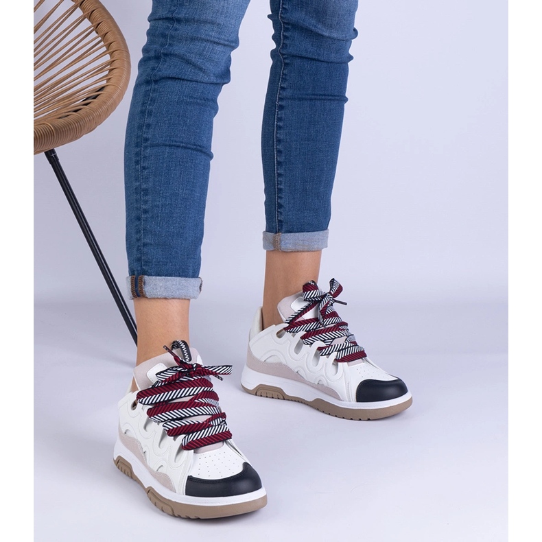 Sneaker da donna bianca con allacciatura decorativa bianco 1