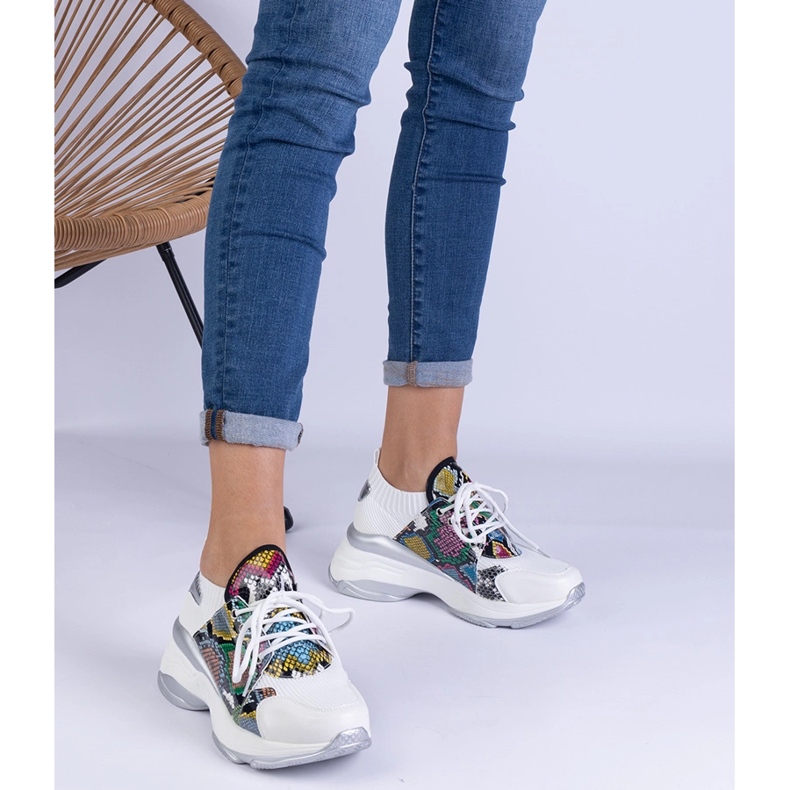 Sneaker bianche femminili con premi colorati bianca 1