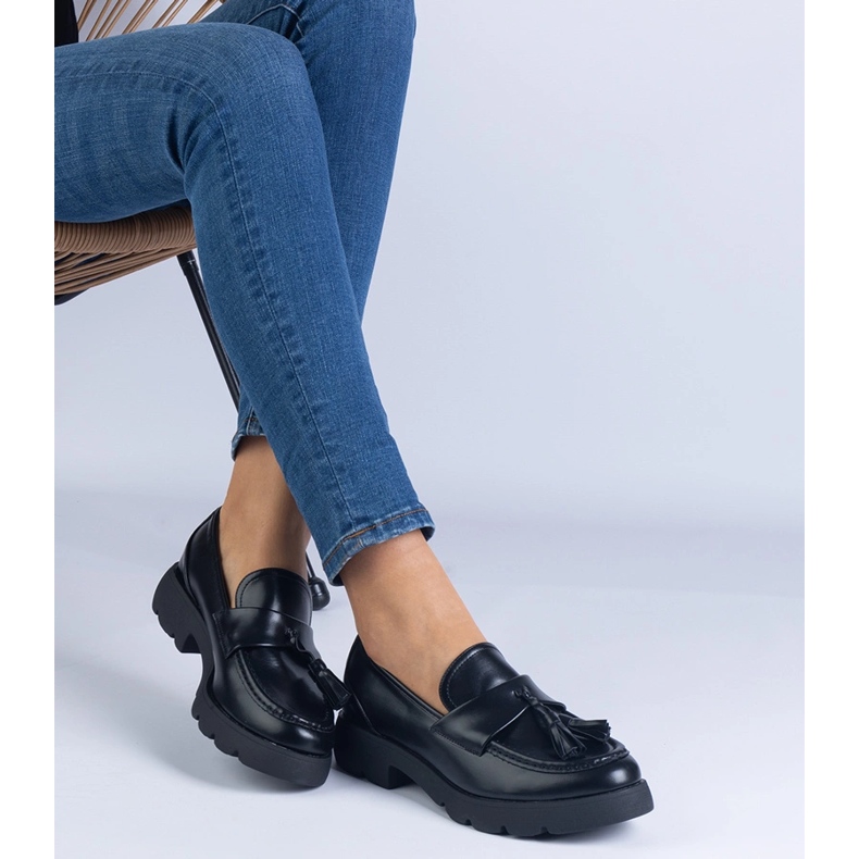 Scarpe classiche nere con frange nero 1