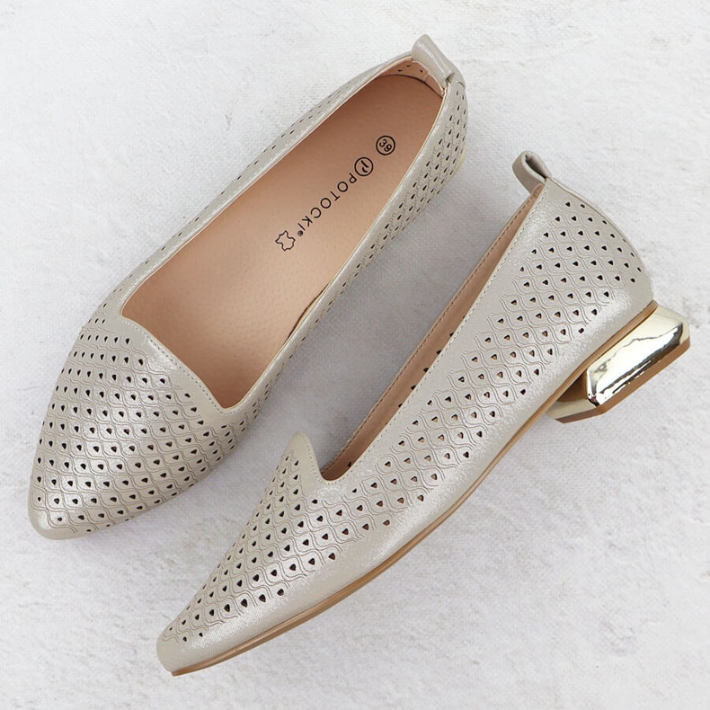 Scarpe da donna su un tallone decorativo Openwork Beige Potocki SZ12574 2