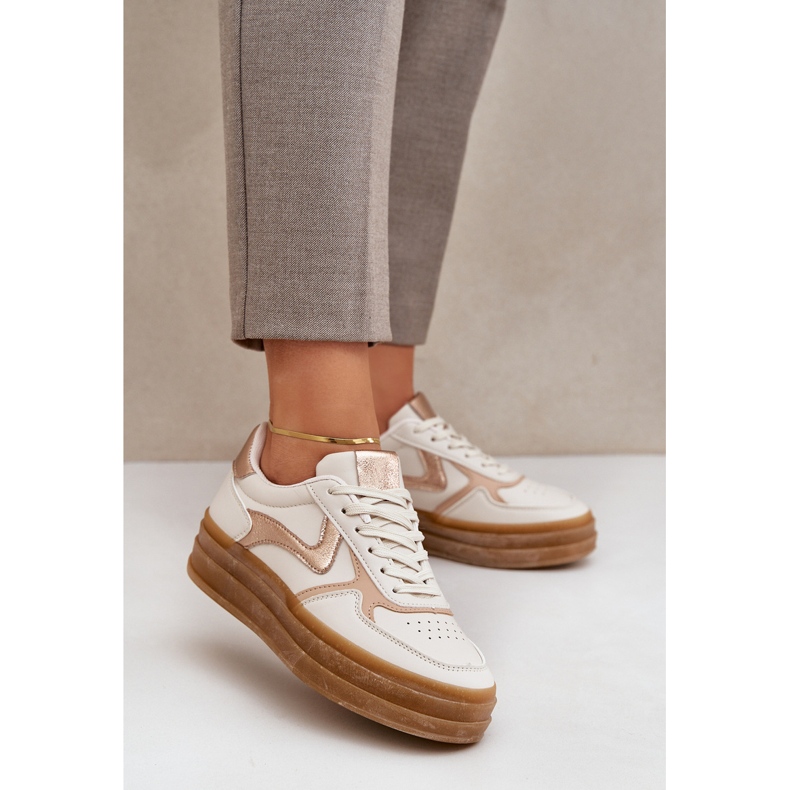 Sneakes femminile sulla piattaforma beige 2