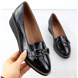 Scarpe da donna laccate con spicchi Black Vinceza 58478 nero 1