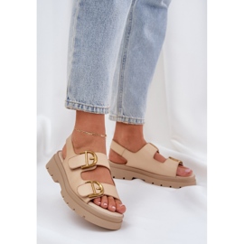Sandali in pelle eco con fibbie beige 2