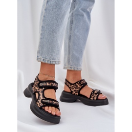 Sandali leggeri in pelle Eco sulla piattaforma di stampa leopardata marrone 2